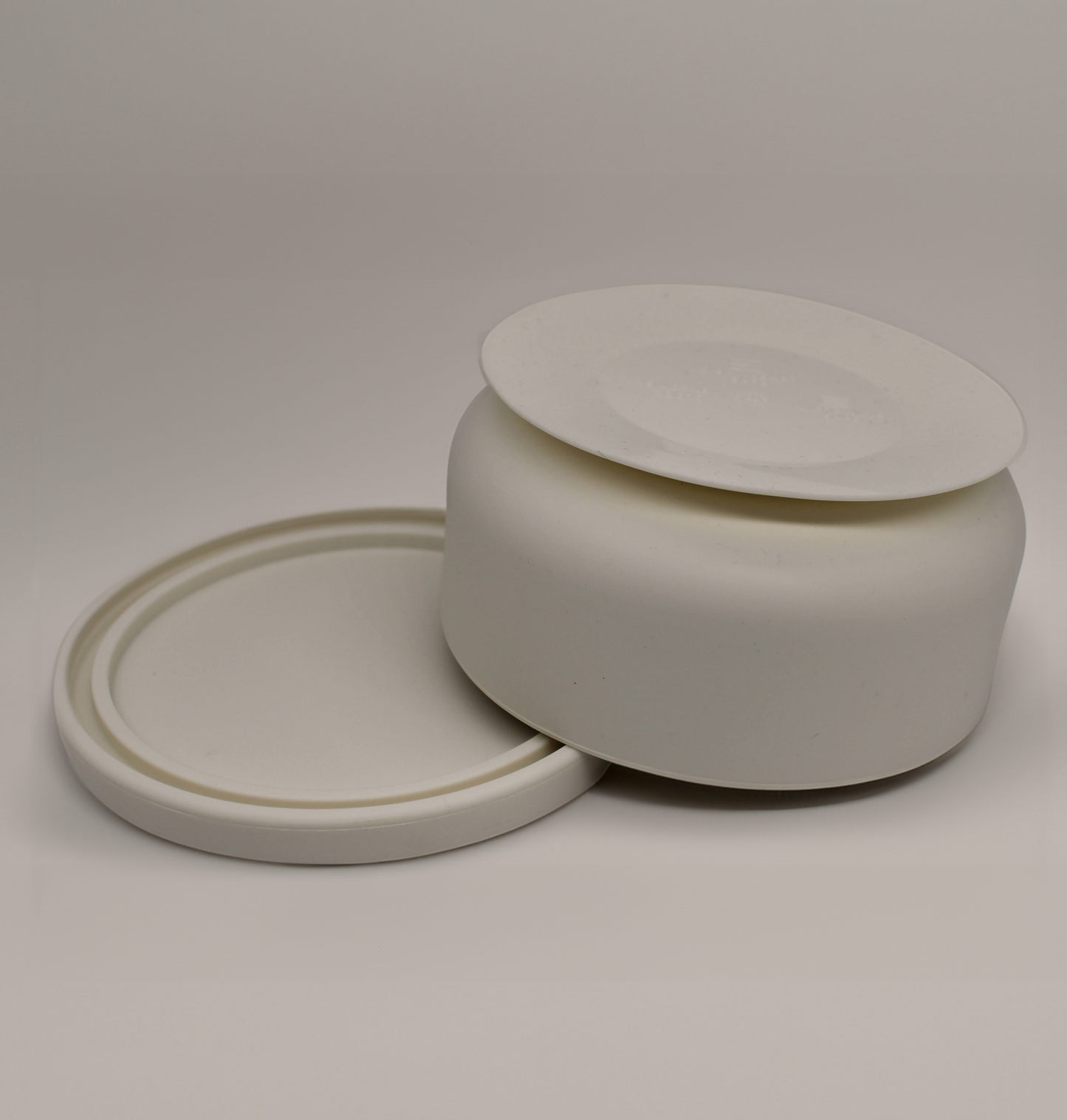 BLW Suction Silicone Bowl with Lid/Cover - Milky White