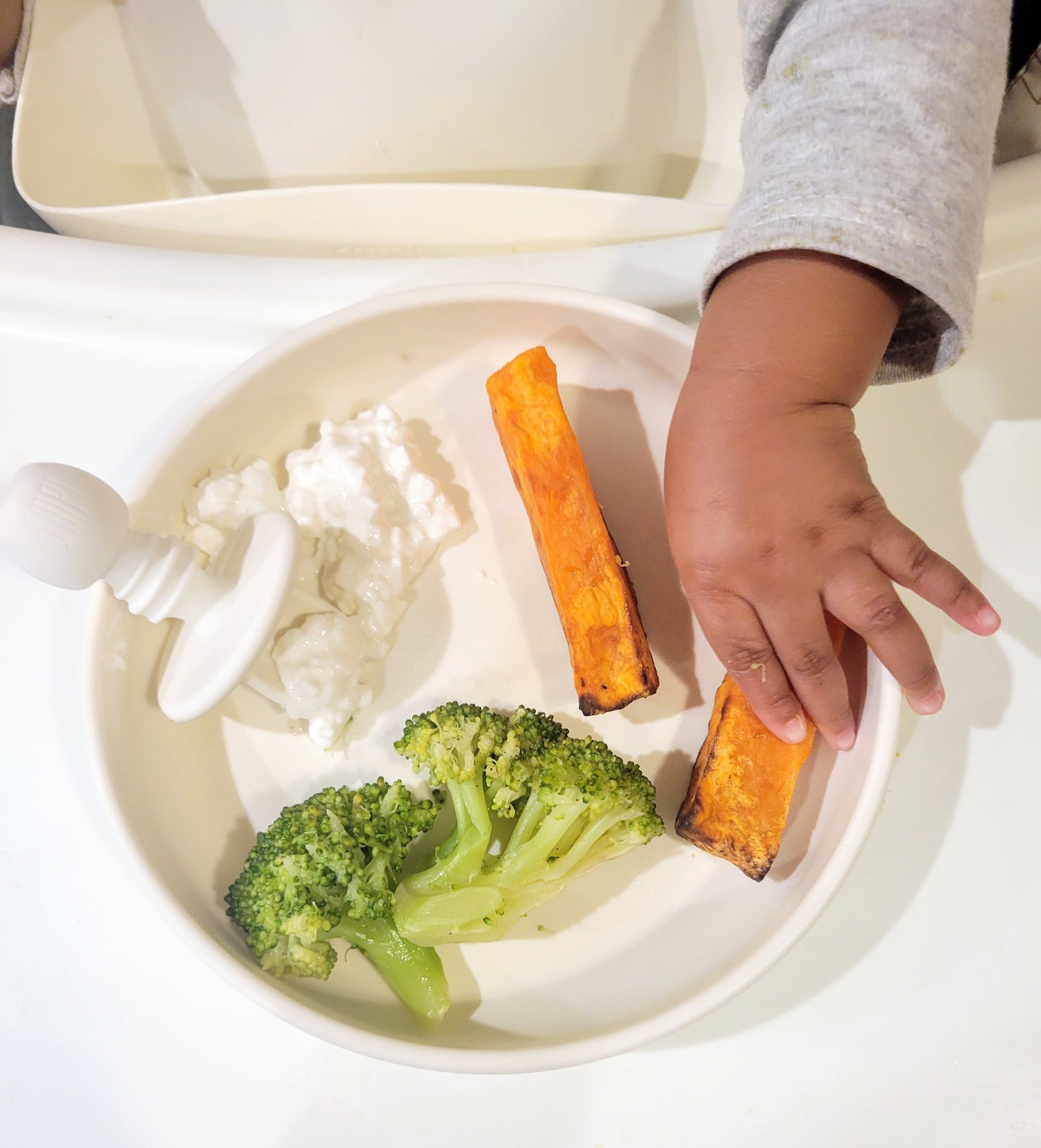 Baby-Led Weaning (BLW) 101 – The SMPL Store